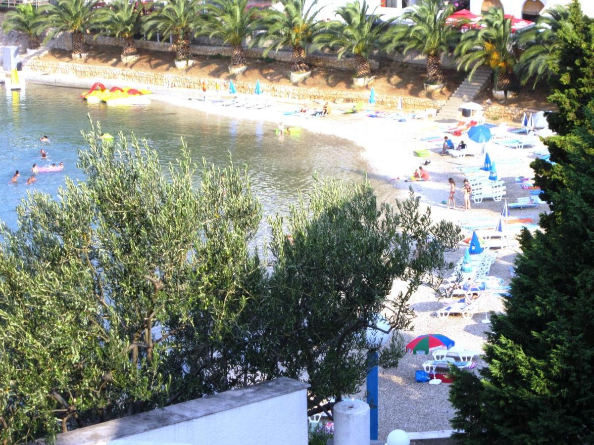 Hotel Zenit ネウム エクステリア 写真